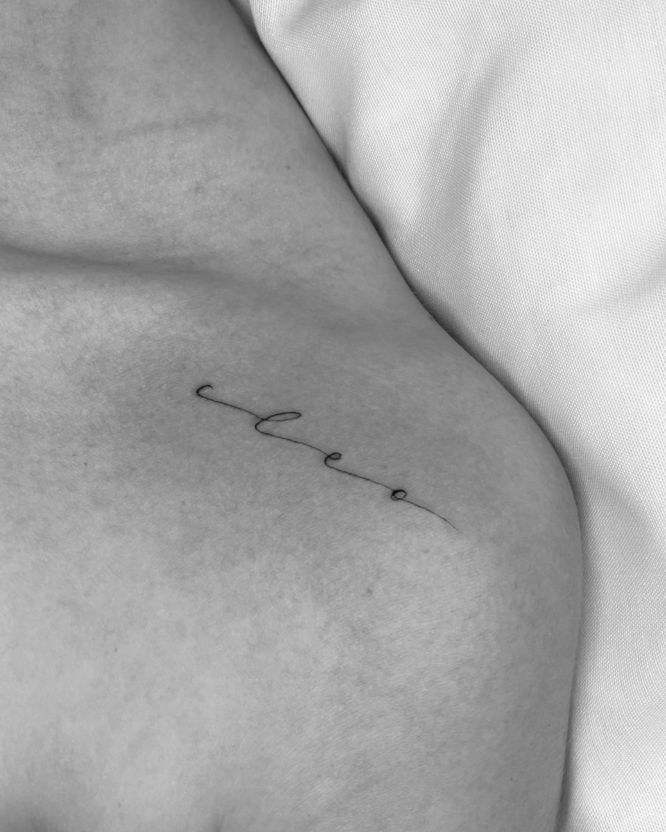 Fine line spiritual tattoo by Caroline Lindskov