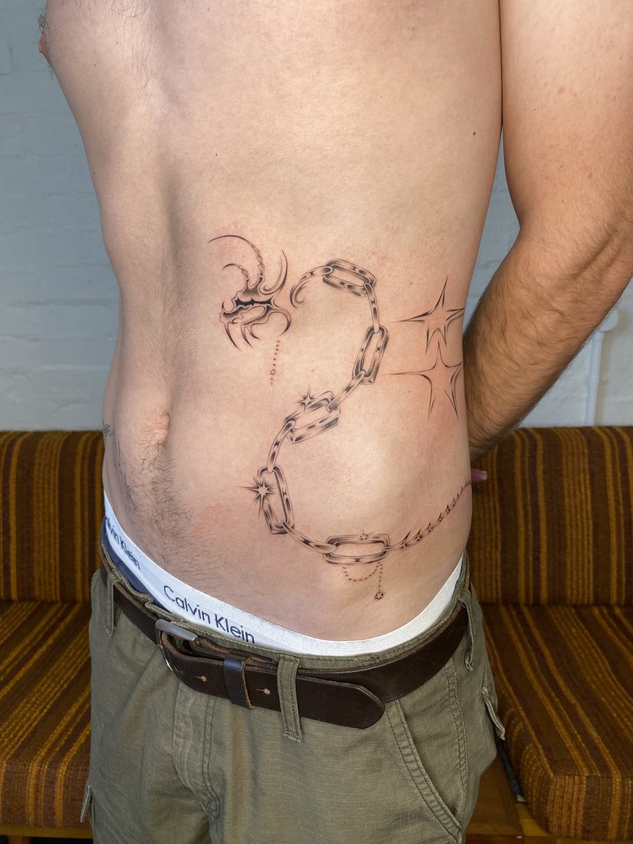 Tattoo by Izzy Antonievich