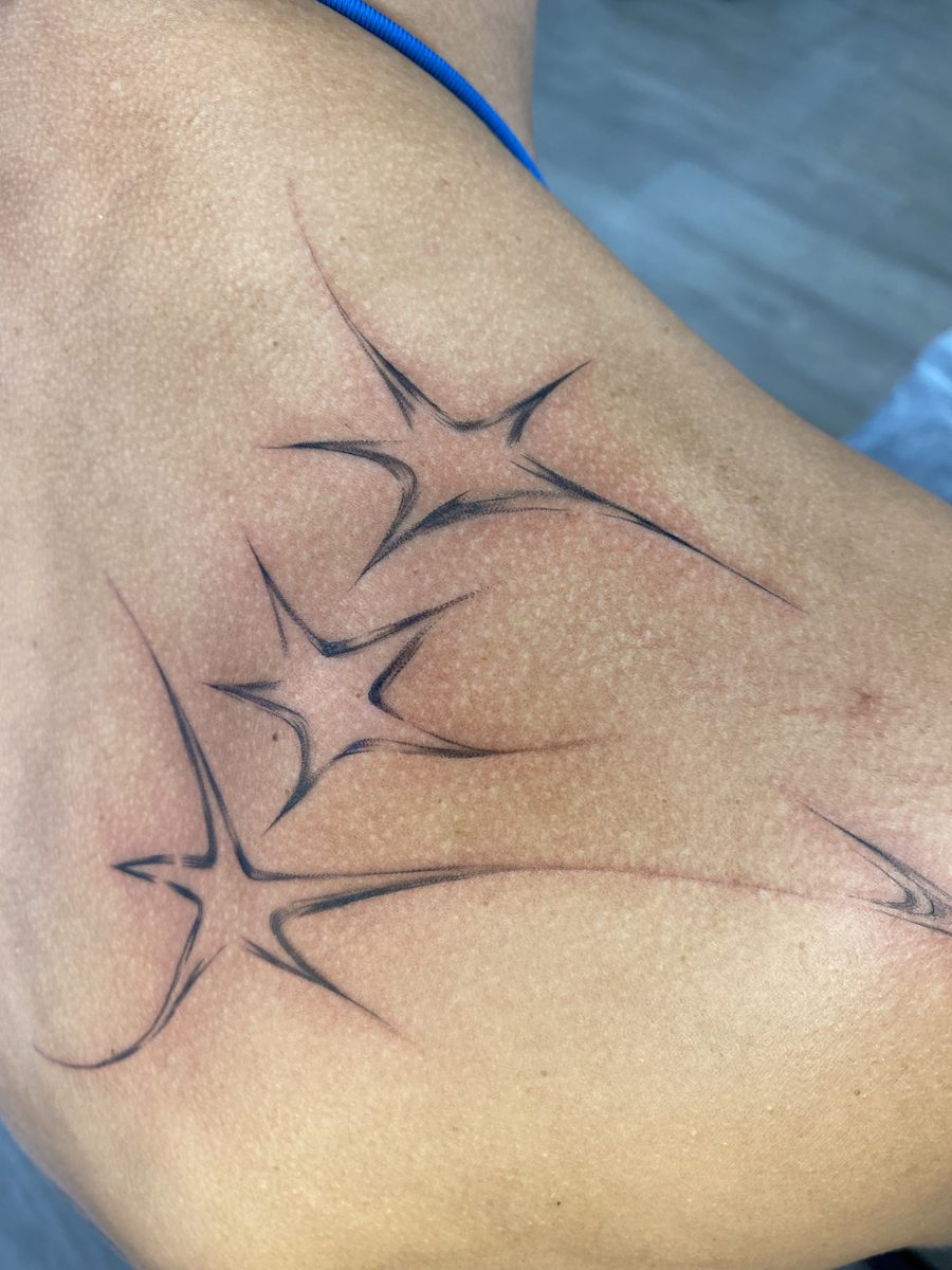 Tattoo by Izzy Antonievich